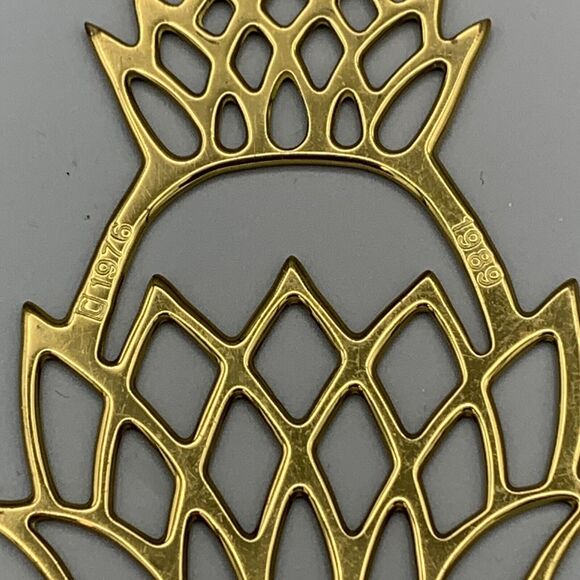 Vintage Newport Pineapple Virginia Metalcrafters Brass Ornament 1989 Retired VMC - Picture 4 of 6